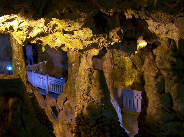 Пещера Инсую (İnsuyu) 
