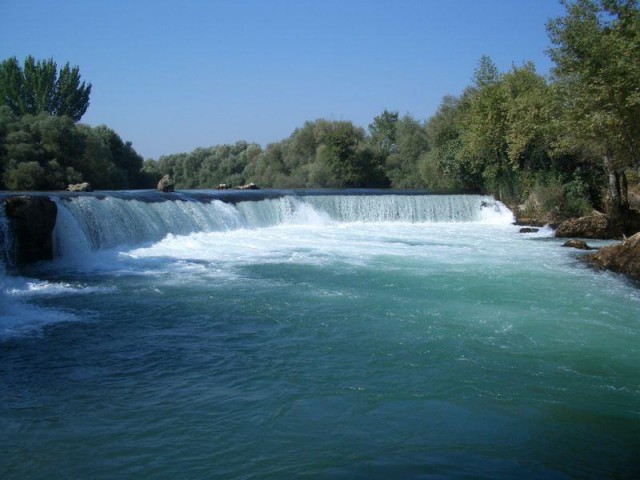 Река и водопад Манавгат