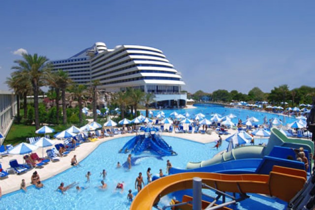 Отель Titanic Beach Resort De Luxe 5*